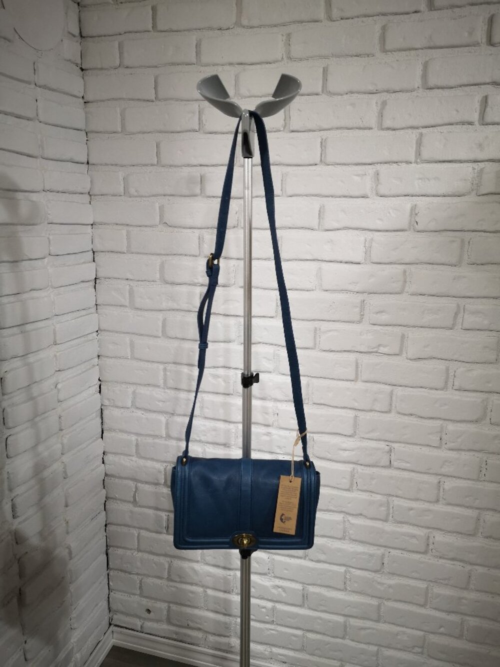 NWT American Leather Co. Becky Teal Blue w/ Brass Tone Leather Crossbody